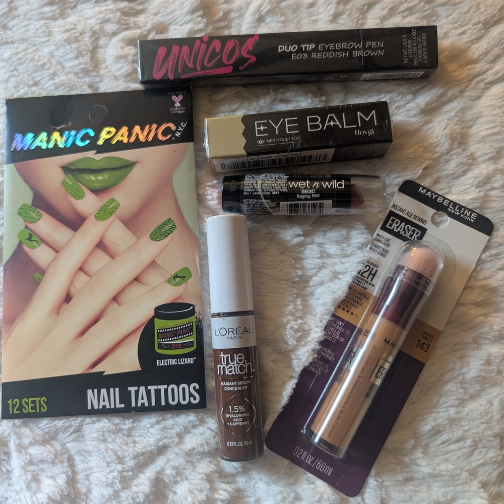 Makeup and Nail Tattoo Set